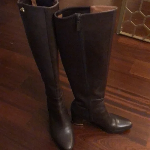 Calvin Klein brown boots - Picture 8 of 11